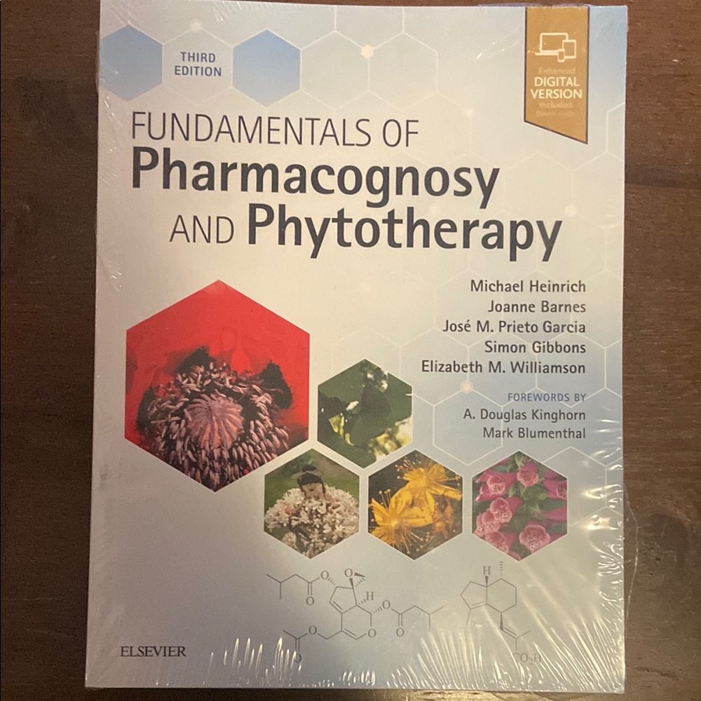 Fundamentals of Pharmacognosy and Phytotherapy Book